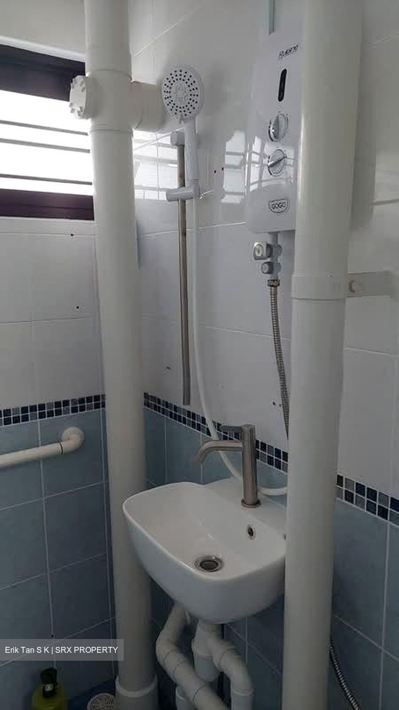 Blk 24 Eunos Crescent (Geylang), HDB 3 Rooms #576702541